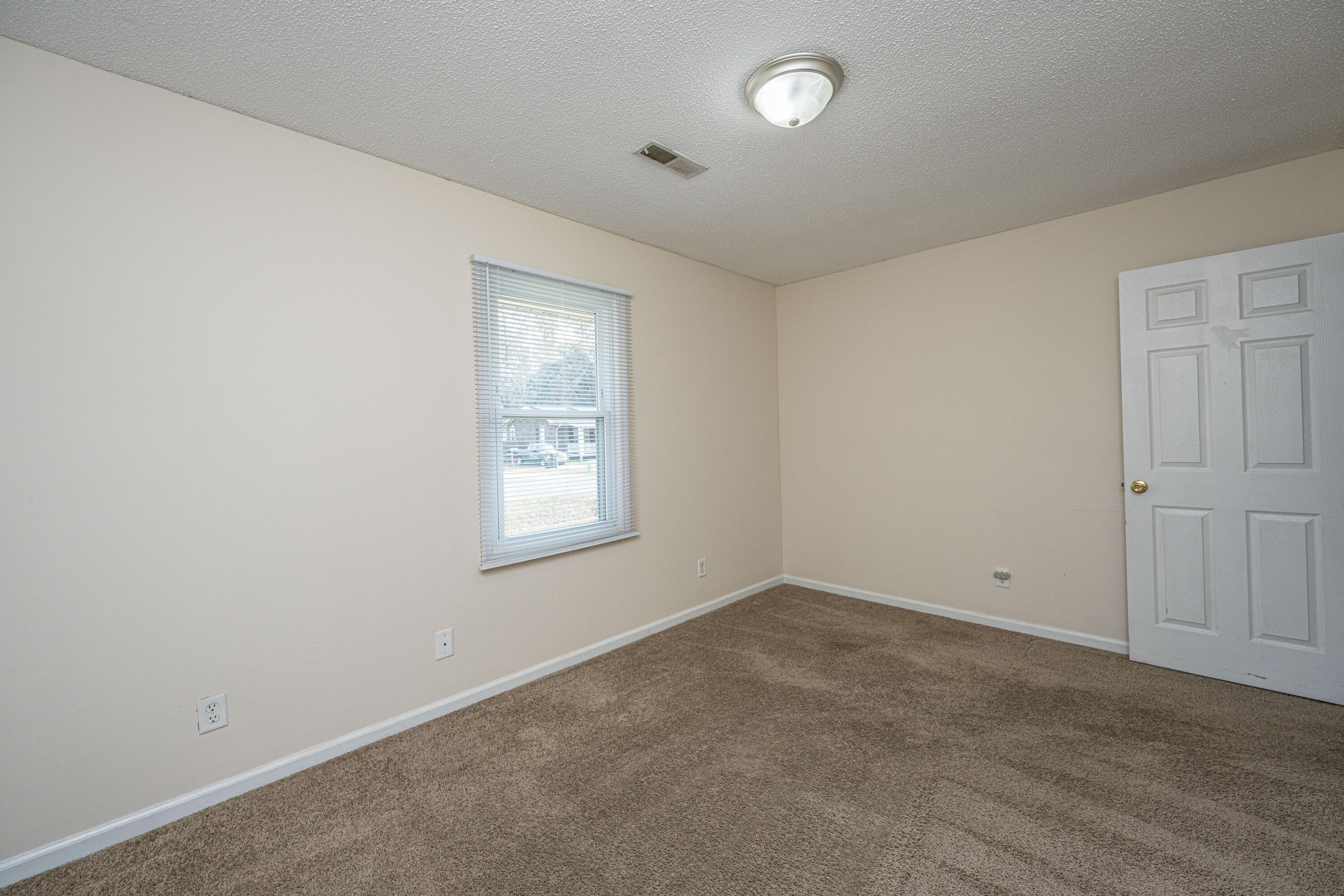 185 Monitor Circle Moncks Corner, SC 29461 - Photo 22 of 33 185MonitorCir028