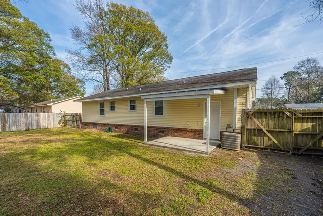 $269,000 | 185 Monitor Circle, Moncks Corner, SC 29461