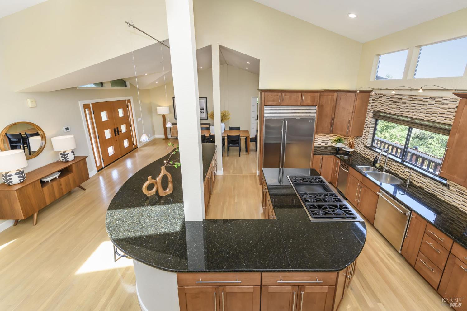 101 Garner Drive Novato, CA 94947 - Photo 14 of 57