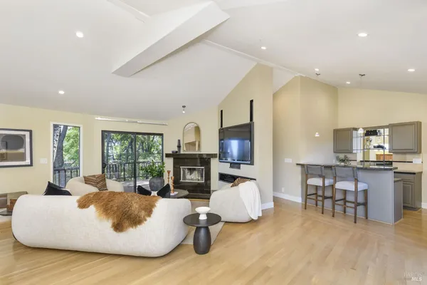 $1,795,000 | 101 Garner Drive, Novato, CA 94947