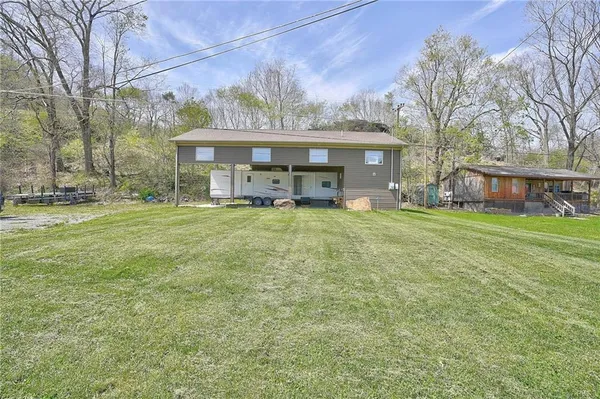 $179,900 | 126 Dockside Lane, East Brady, PA 16028
