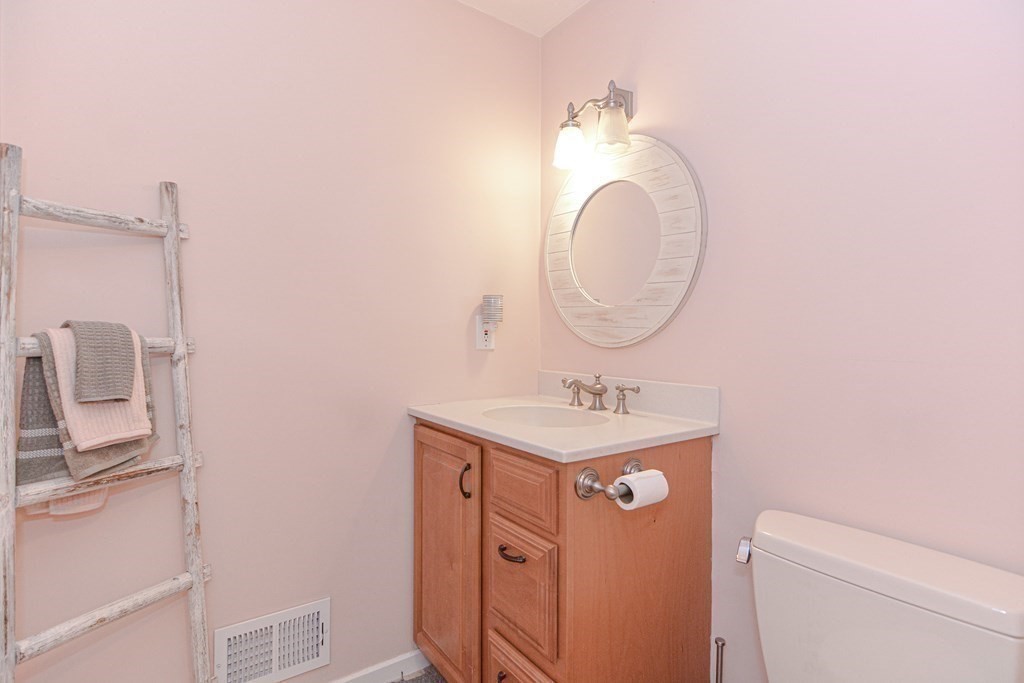144 Pleasant Street, Unit 20 Walpole, MA 02032 - Photo 38 of 40