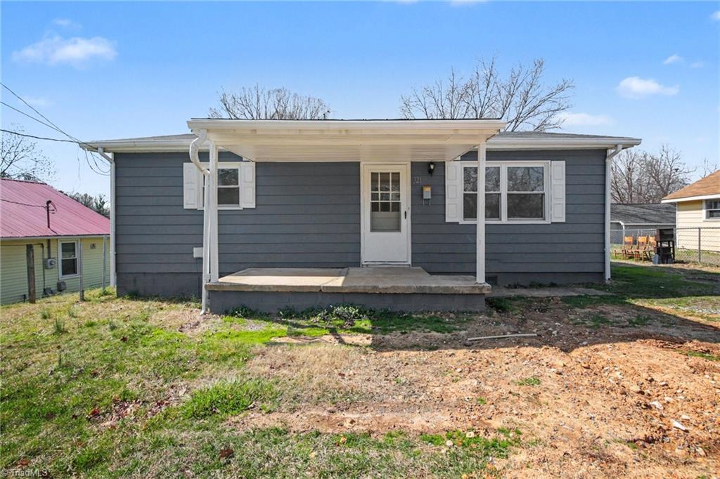 321 Loach Street Asheboro, NC 27203 - Photo 3 of 23