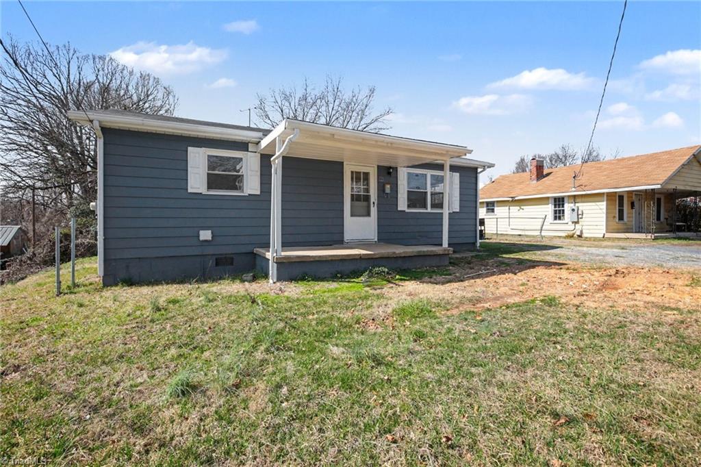 321 Loach Street Asheboro, NC 27203 - Photo 4 of 23
