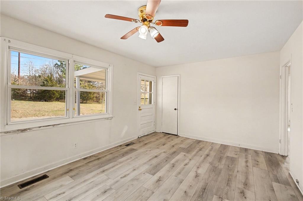 321 Loach Street Asheboro, NC 27203 - Photo 6 of 23