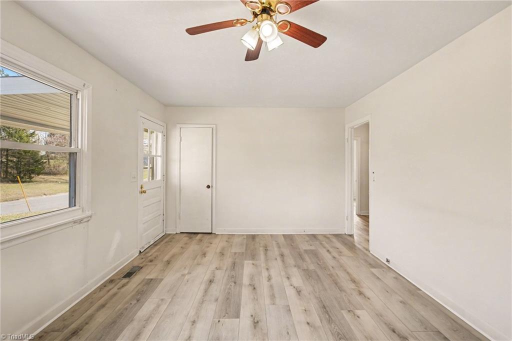 321 Loach Street Asheboro, NC 27203 - Photo 7 of 23