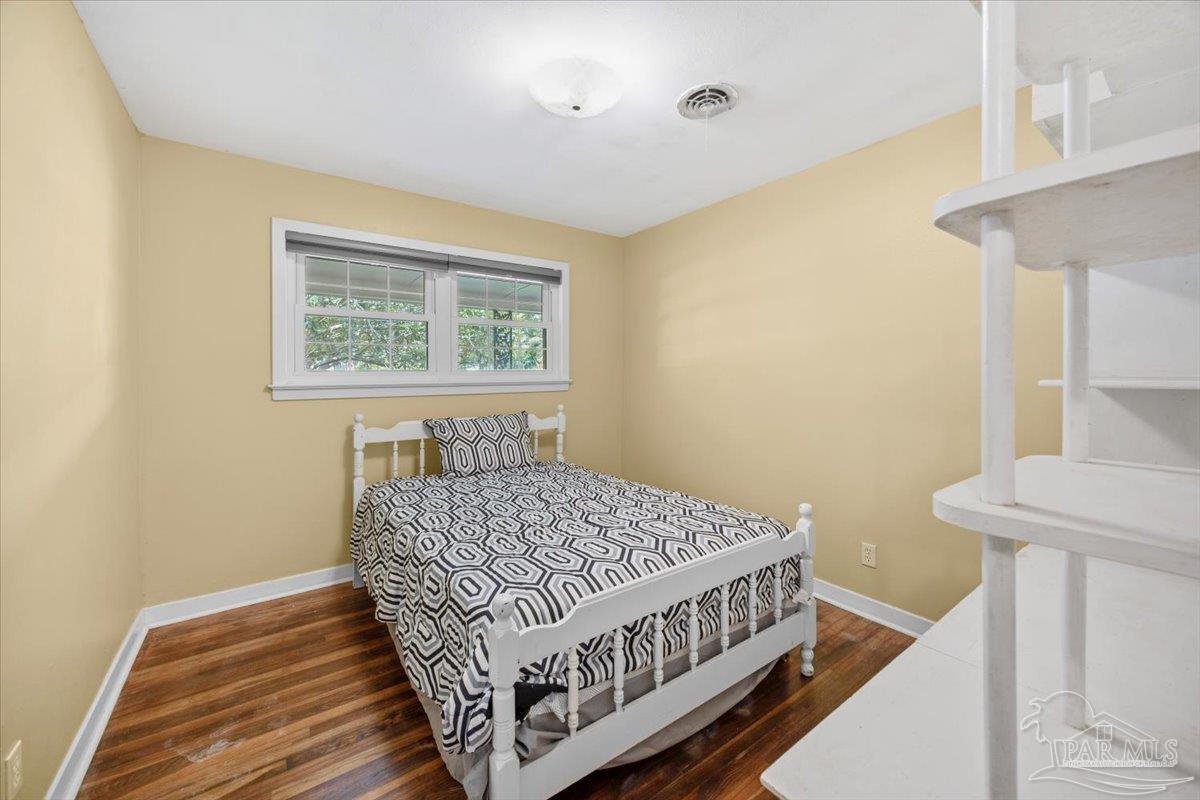 5198 Santa Rosa Street Milton, FL 32570 - Photo 27 of 35 Gallery Image 27