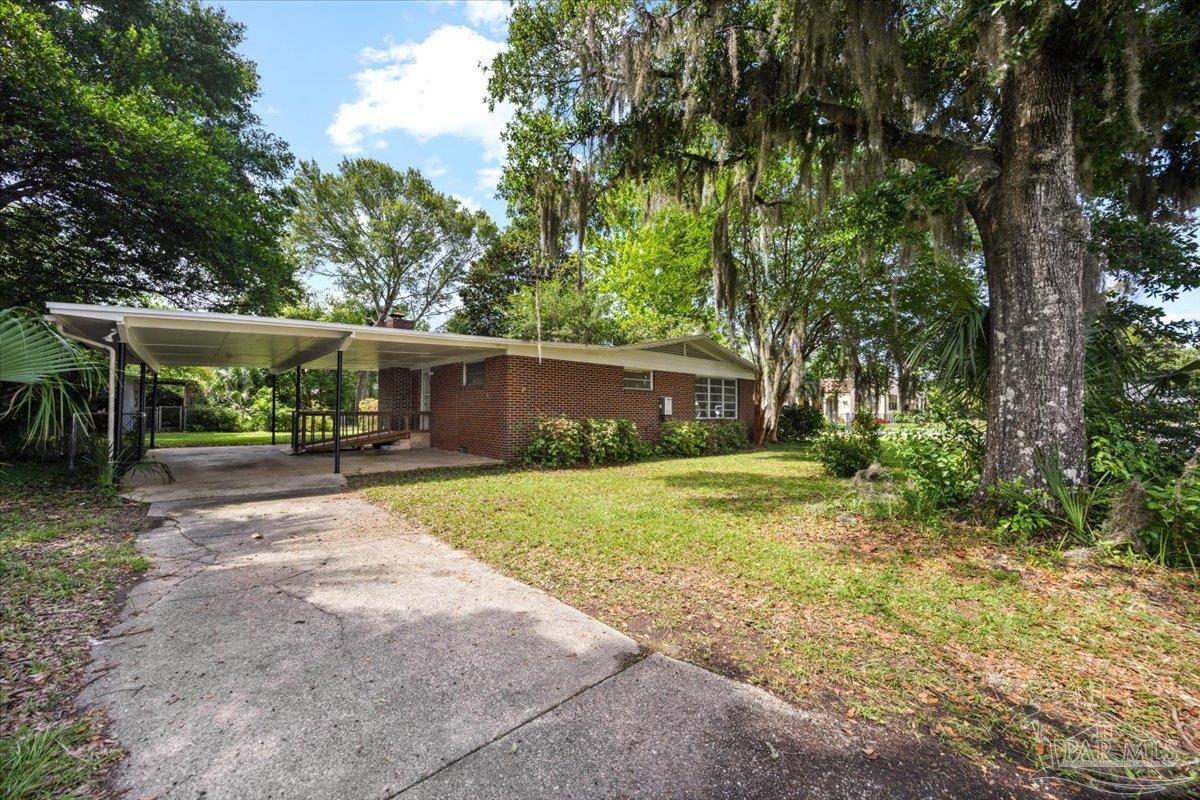 5198 Santa Rosa Street Milton, FL 32570 - Photo 8 of 35 Gallery Image 8
