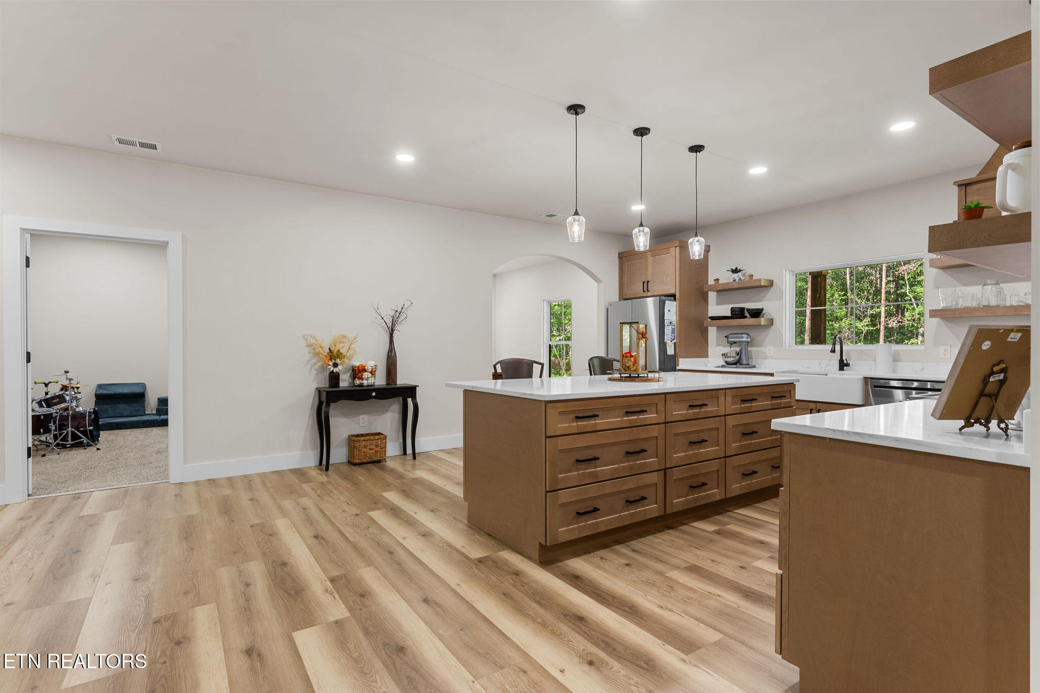 653 Briar Road Soddy-Daisy, TN 37379 - Photo 16 of 50 Kitchen