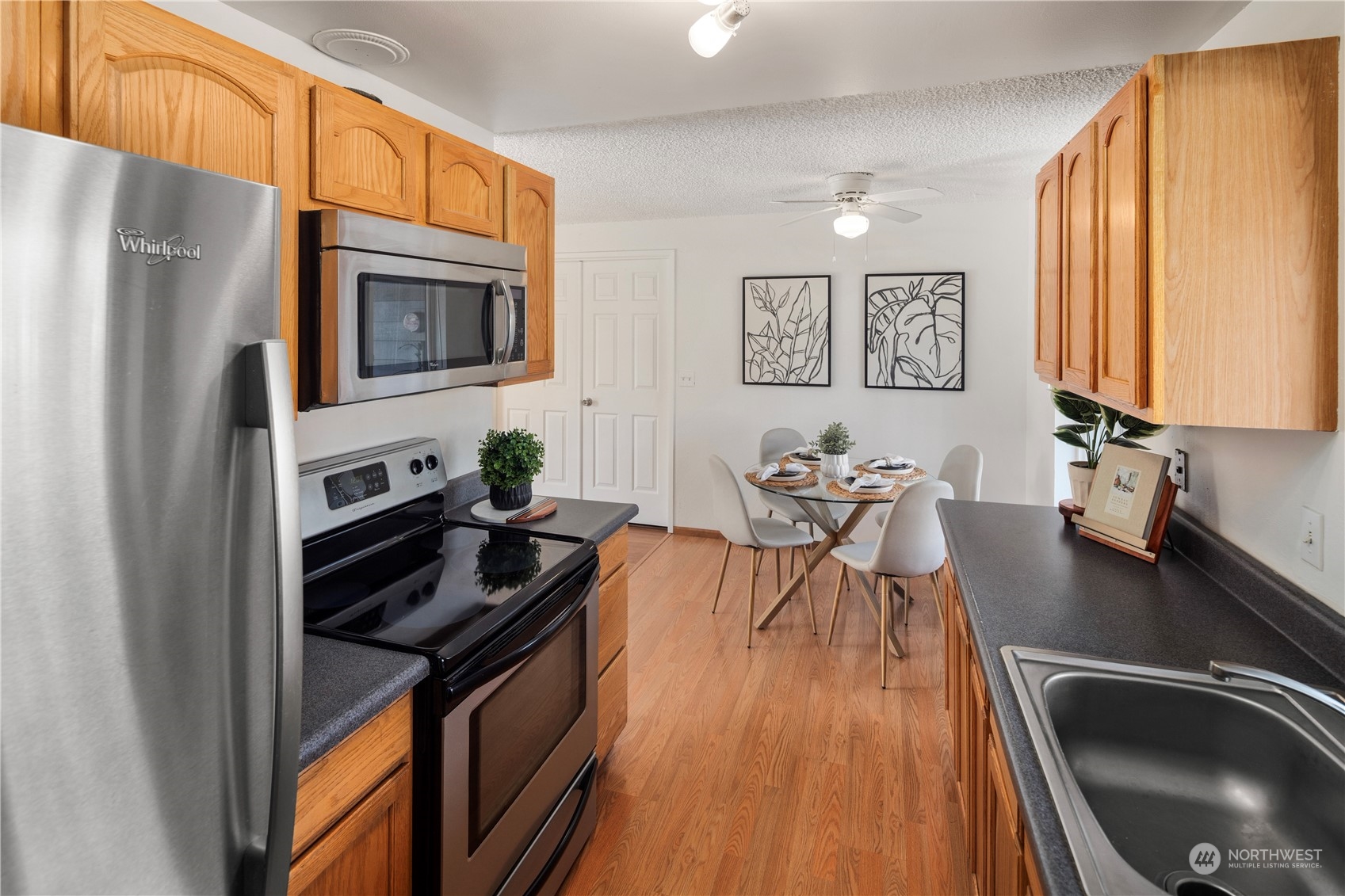 12227 Southeast 165th Street Renton, WA 98058 - Photo 13 of 24 Gallery Image 13