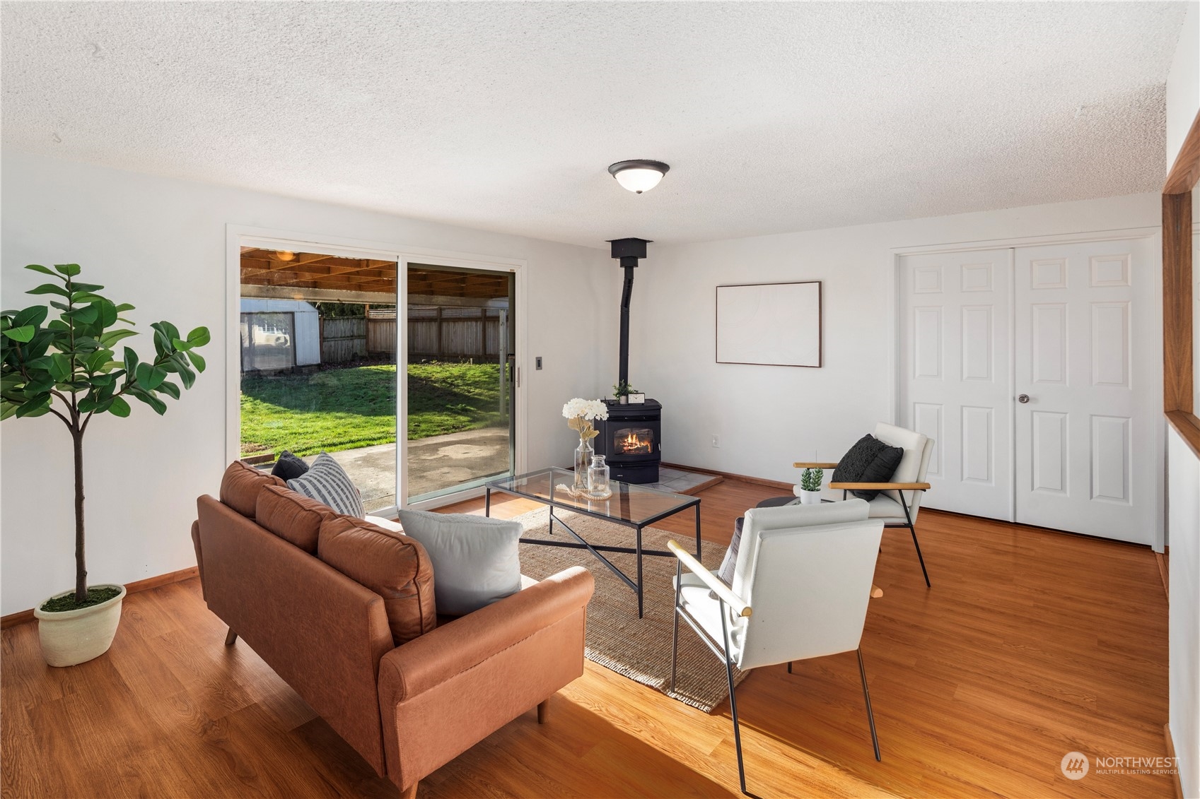 12227 Southeast 165th Street Renton, WA 98058 - Photo 9 of 24 Gallery Image 9