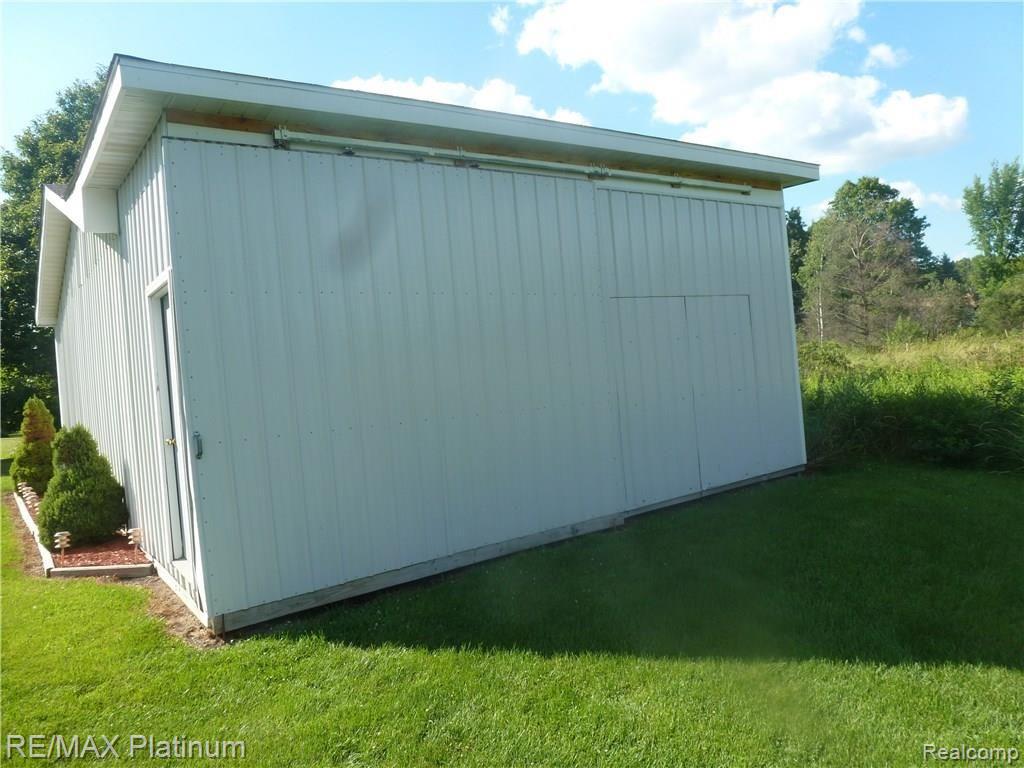 1511 Swarthout Road Pinckney, MI 48169 - Photo 23 of 24 2nd out building