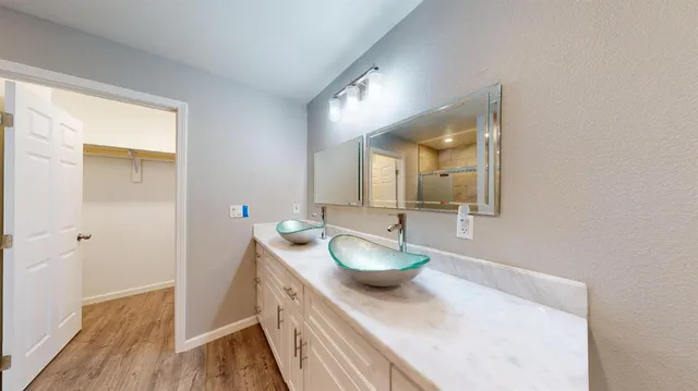 a bathroom with a bathtub