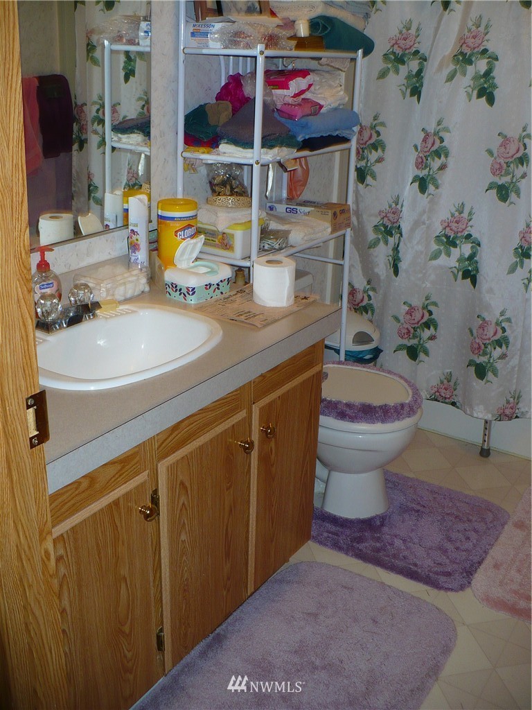 800 Gish Road Onalaska, WA 98570 - Photo 14 of 17 Gallery Image 14