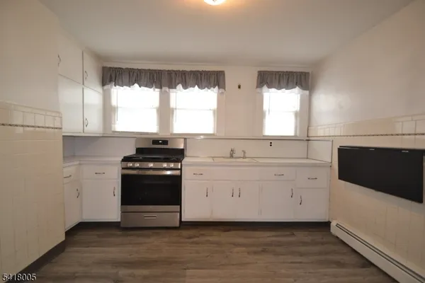$825,000 | 8 Witherspoon Street, Nutley, NJ 07110