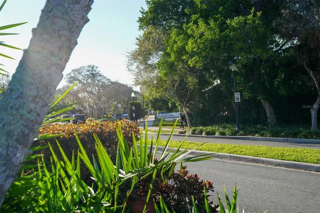 $819,000 | 2214 Davies Avenue, Dunedin, FL 34698