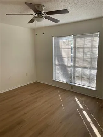 $1,500 | 716 Heavens Drive, Unit 14, Mandeville, LA 70471
