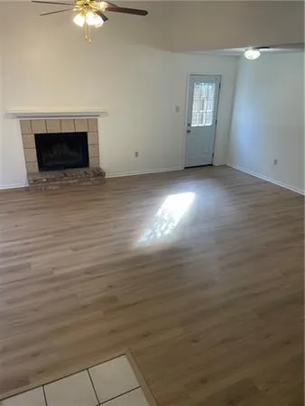 $1,500 | 716 Heavens Drive, Unit 14, Mandeville, LA 70471