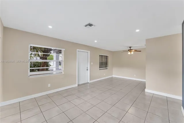 $3,200 | 1709 North 59th Terrace, Hollywood, FL 33021