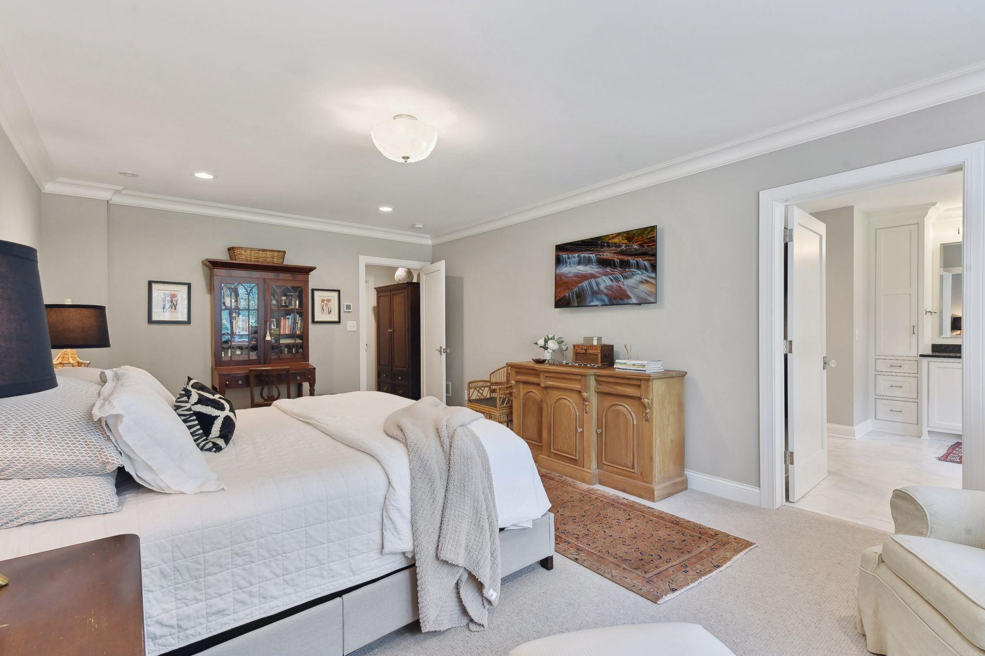 5224 Blake Road South Edina, MN 55436 - Photo 38 of 77 Gallery Image 38