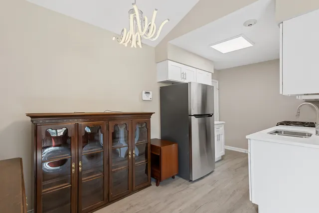 $2,700 | 2791 Wayfaring Lane, Lisle, IL 60532