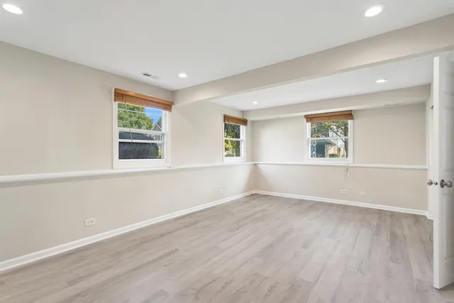 $2,700 | 2791 Wayfaring Lane, Lisle, IL 60532