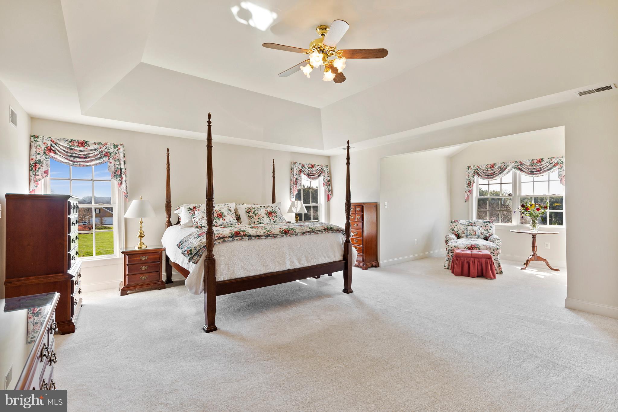 4002 Manor Oaks Road Phoenix, MD 21131 - Photo 27 of 62 Primary Bedroom