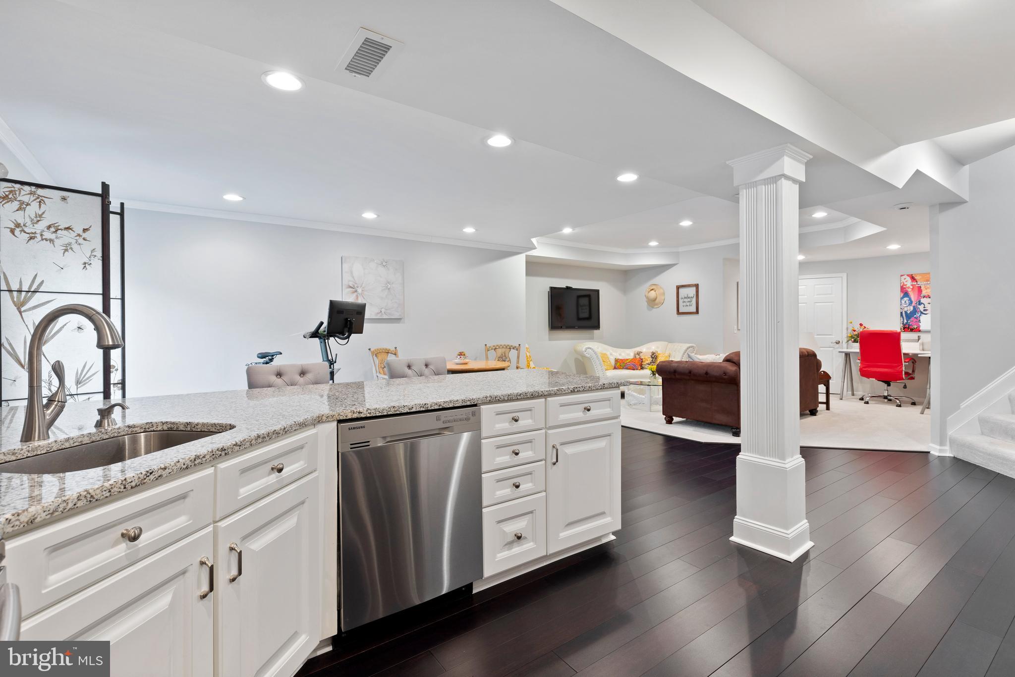 4002 Manor Oaks Road Phoenix, MD 21131 - Photo 43 of 62 Kitchen