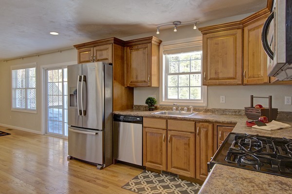 12 B Foxhill Road, Unit B Foxboro, MA 02035 - Photo 2 of 25 Gallery Image 2