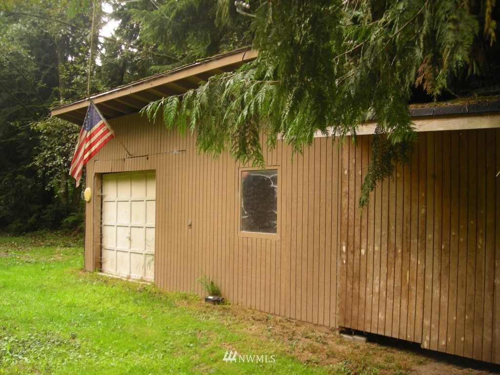 20896 Northeast Melson Road Poulsbo, WA 98370 - Photo 14 of 16 Gallery Image 14