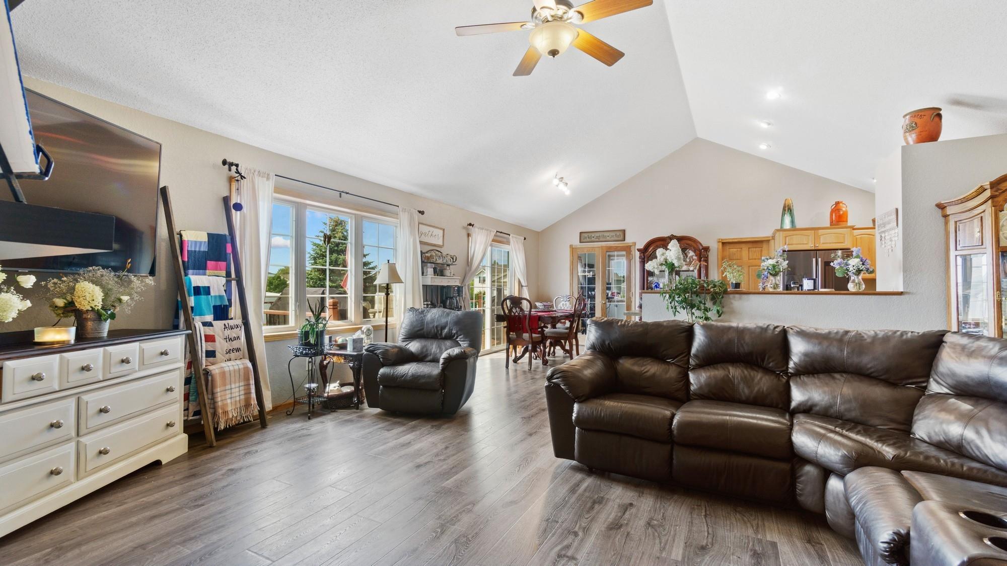 503 8th Street Southwest Rice, MN 56367 - Photo 5 of 27