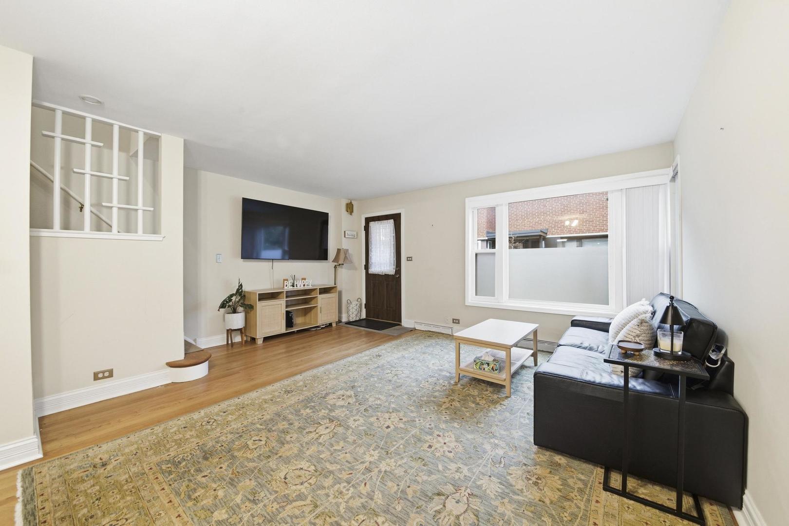 509 1/2 1/2 Ridge Road Wilmette, IL 60091 - Photo 2 of 16