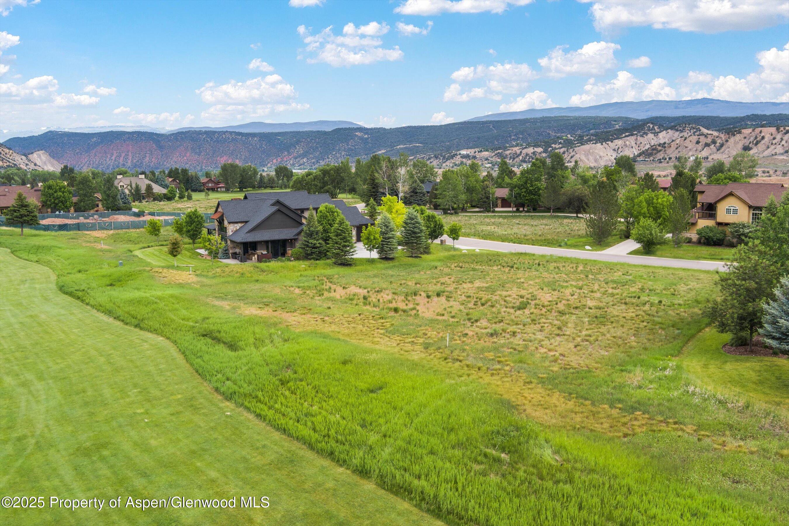 265 Saddleback Road Carbondale, CO 81623 - Photo 16 of 20 a view of a garden with an ocean