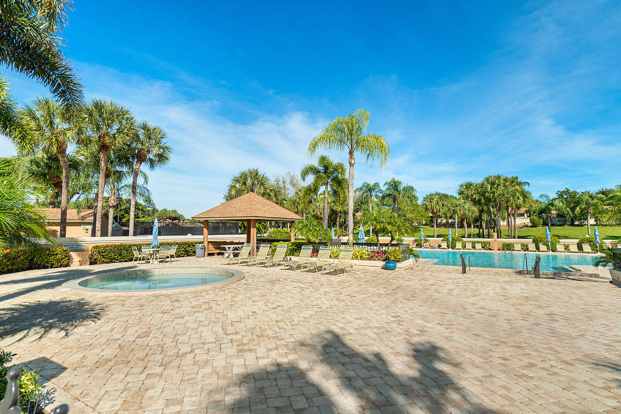 245 Ridge Road Jupiter, FL 33477 - Photo 23 of 34 005-AmentiesforTheridge-Jupiter-FL-small