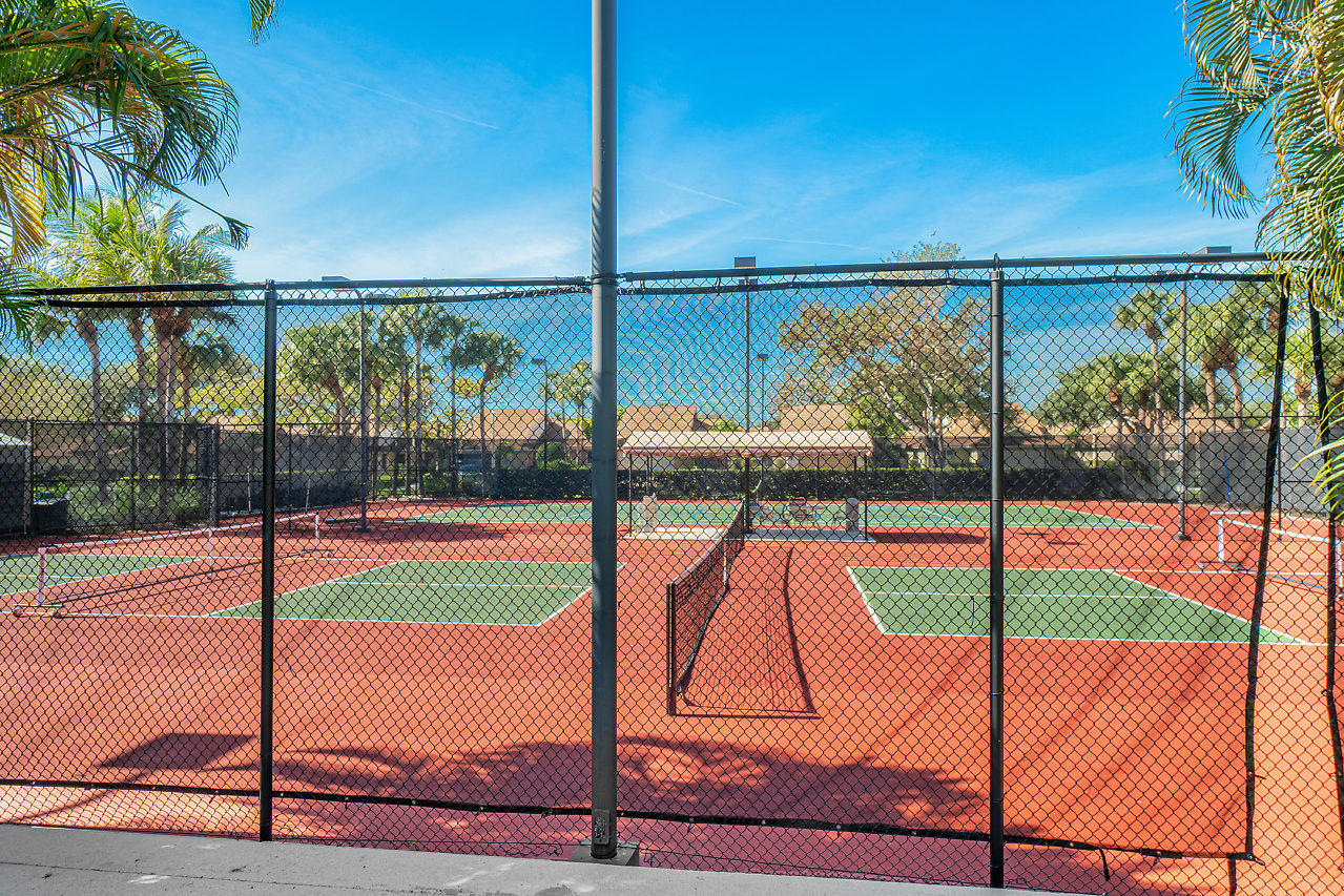 245 Ridge Road Jupiter, FL 33477 - Photo 25 of 34 003-AmentiesforTheridge-Jupiter-FL-small