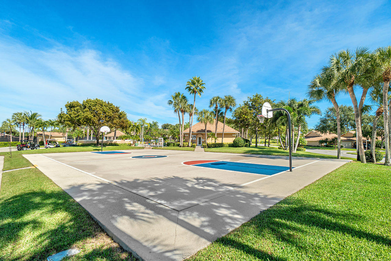 245 Ridge Road Jupiter, FL 33477 - Photo 26 of 34 006-AmentiesforTheridge-Jupiter-FL-small