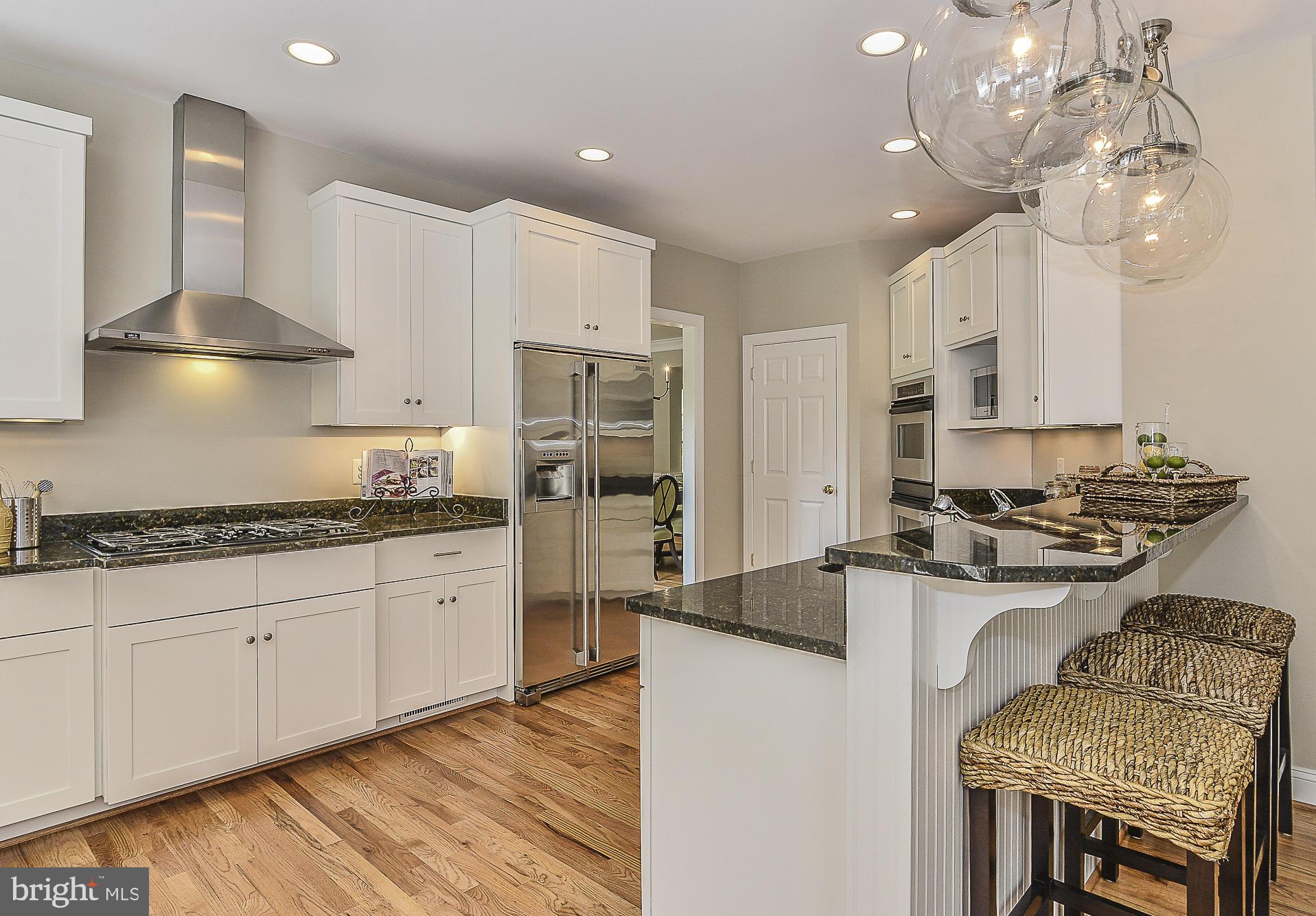 7620 Cabin Road Cabin John, MD 20818 - Photo 14 of 37 Kitchen