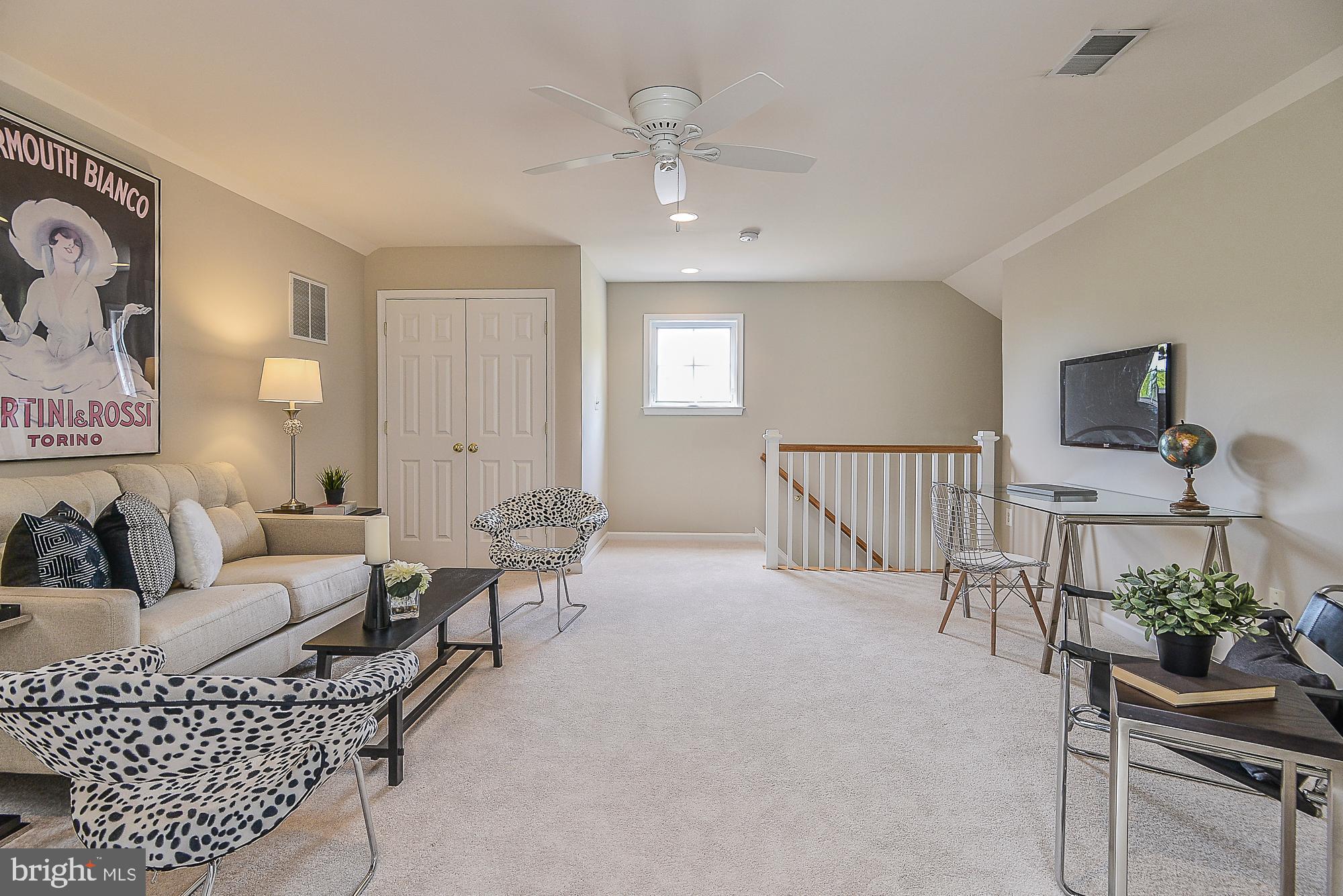 7620 Cabin Road Cabin John, MD 20818 - Photo 27 of 37 Loft