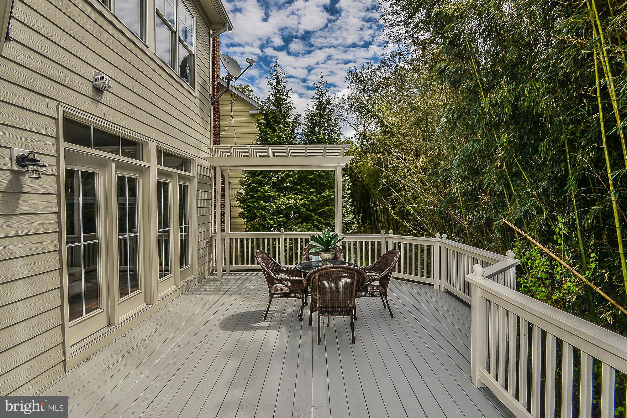 7620 Cabin Road Cabin John, MD 20818 - Photo 33 of 37 Deck