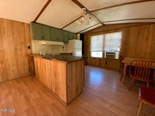 $154,900 | 229-235 Henard Road, Rogersville, TN 37857