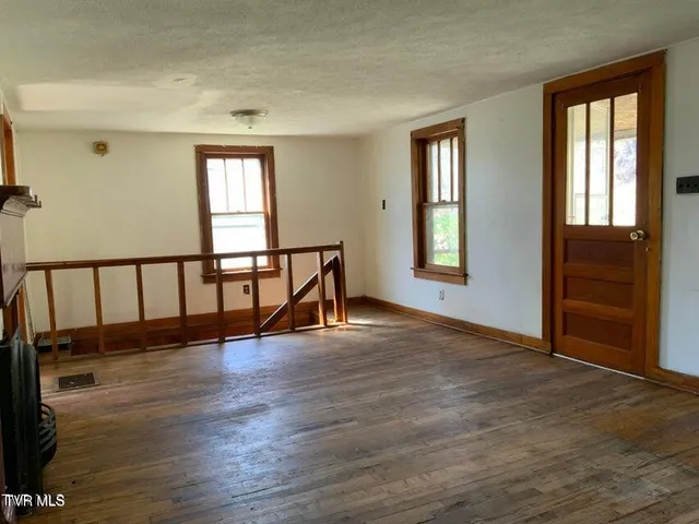 $168,500 | 229-235 Henard Road, Rogersville, TN 37857