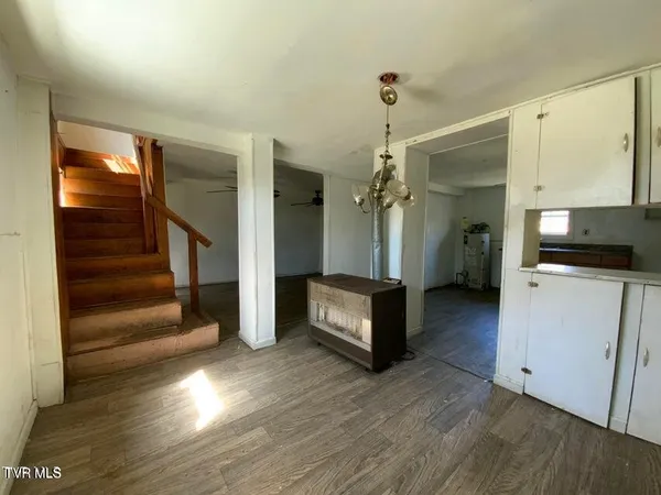 $154,900 | 229-235 Henard Road, Rogersville, TN 37857
