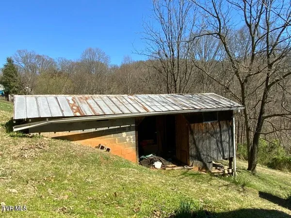 $154,900 | 229-235 Henard Road, Rogersville, TN 37857