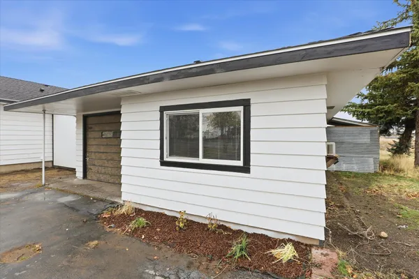 $475,000 | 50 Sinclair Street, Davenport, WA 99122