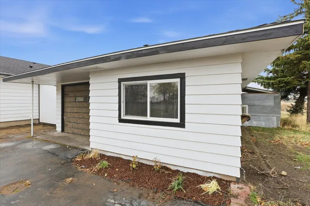 $495,000 | 50 Sinclair Street, Davenport, WA 99122