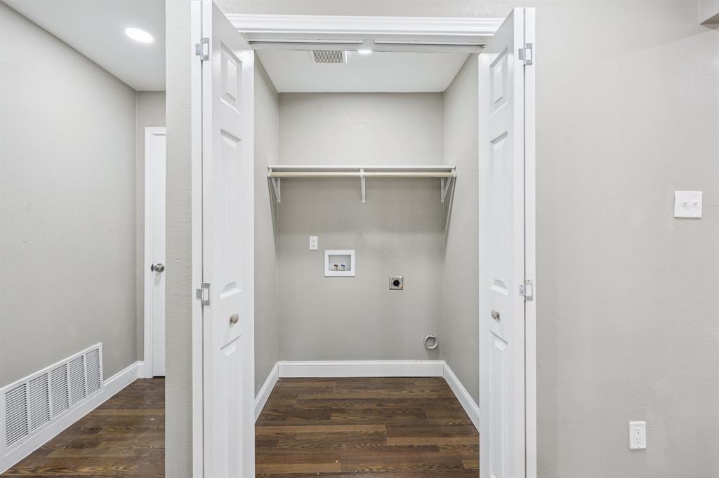 1033 Oak Ridge Drive Azle, TX 76020 - Photo 13 of 30 a view of a hallway