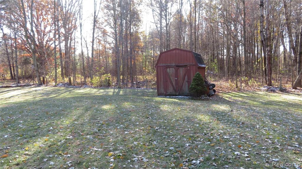 10399 Duffield Road Montrose, MI 48457 - Photo 31 of 33