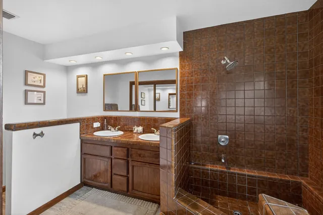 $829,000 | 5306 Saddle Lane, Fair Oaks, CA 95628