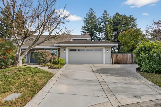$829,000 | 5306 Saddle Lane, Fair Oaks, CA 95628