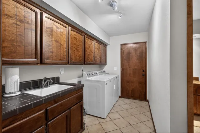 $829,000 | 5306 Saddle Lane, Fair Oaks, CA 95628